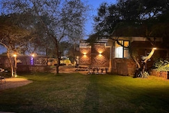 Farm with Insta-Worthy Pool | Bonfire & BBQ | Cook, Sohna