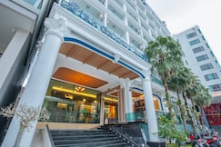 Sira Grande Hotel Patong, Phuket