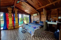 Lavish Exotic hotel & apartment Arambol, Goa