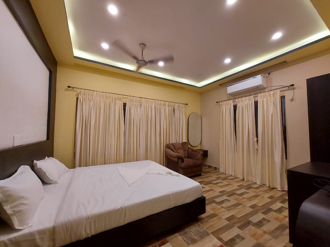 Grand Khushi Resort - Tap to explore photos