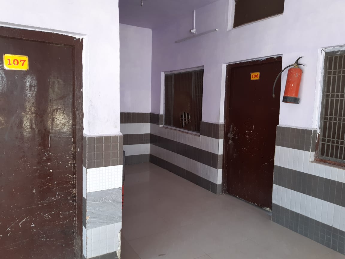 HOTEL JAMUNA PALACE - Tap to explore photos