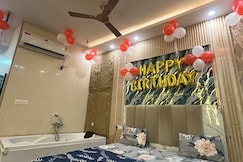 Live the luxury you deserve with jacuzzi night, Greater Noida