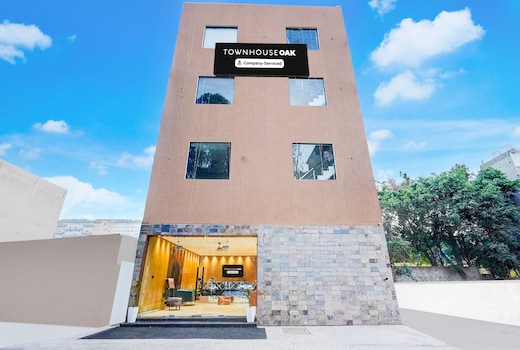 Super Townhouse OAK Chandigarh Ambala Expressway Gazipur Formerly Troy Resorts and Wellness