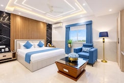 Hotel Transit By Star Group, Delhi