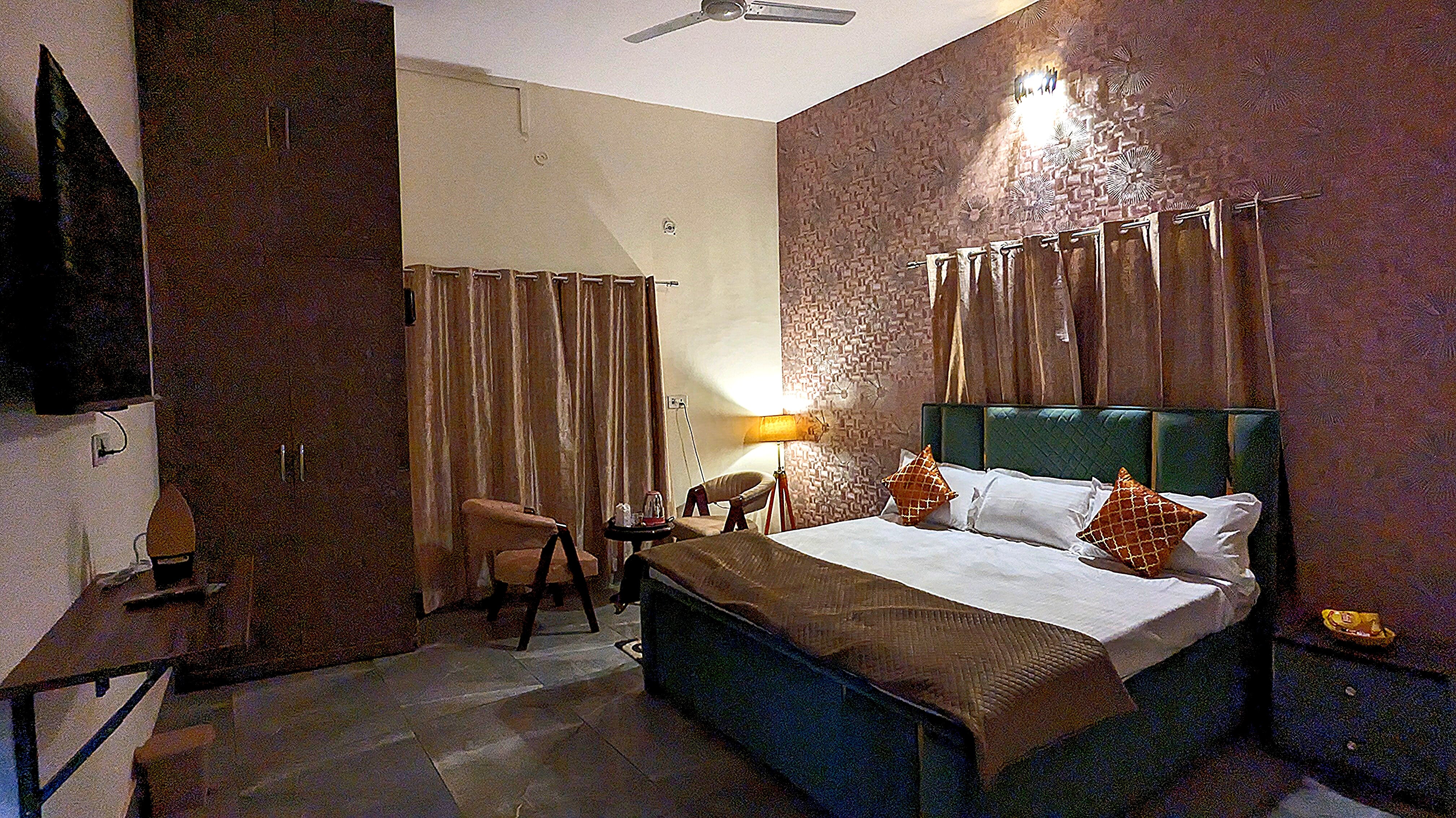 Prakriti Homestay - Tap to explore photos