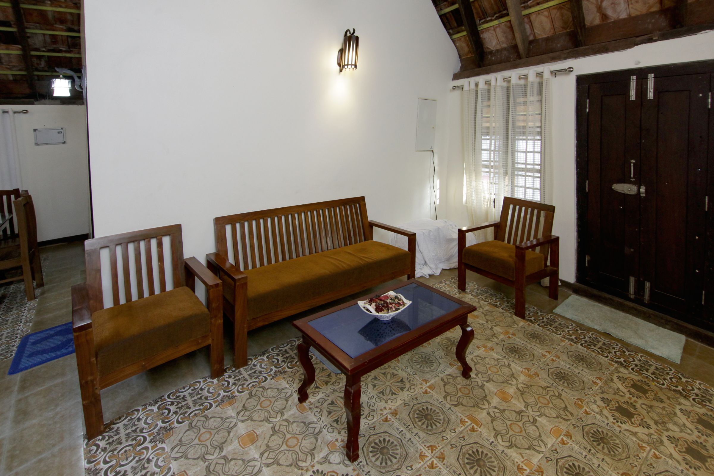 Wayanad Lake View Retreat  - Tap to explore photos