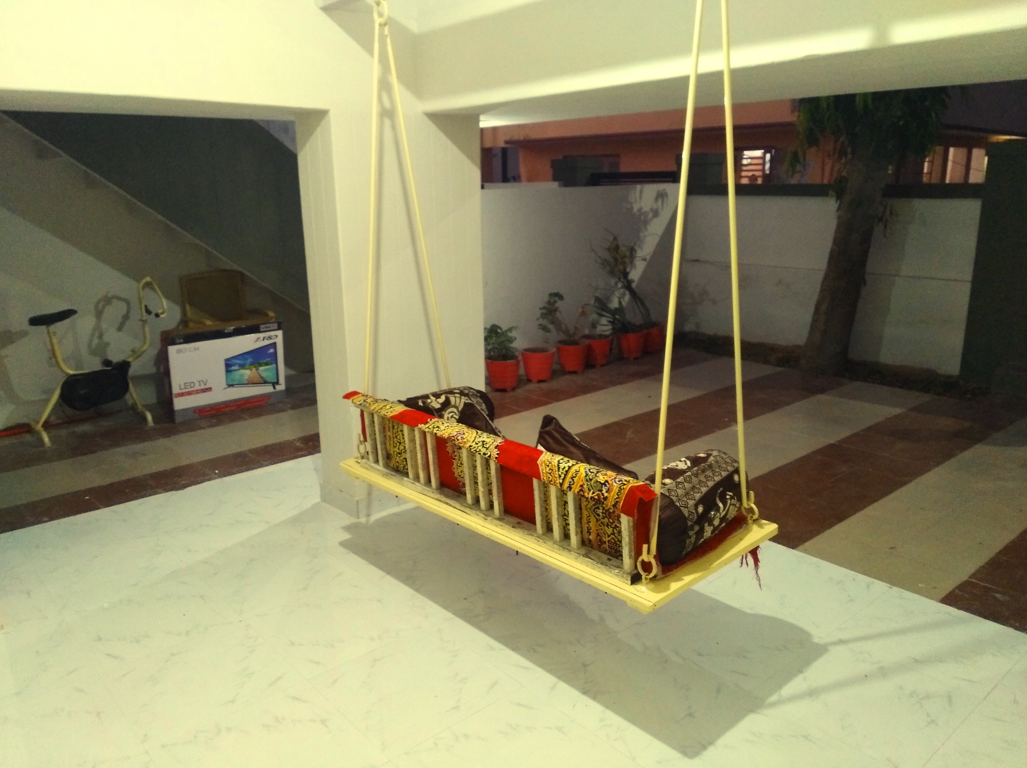 Chitrakut Bunglows | Rooms & Caretaker - Tap to explore photos