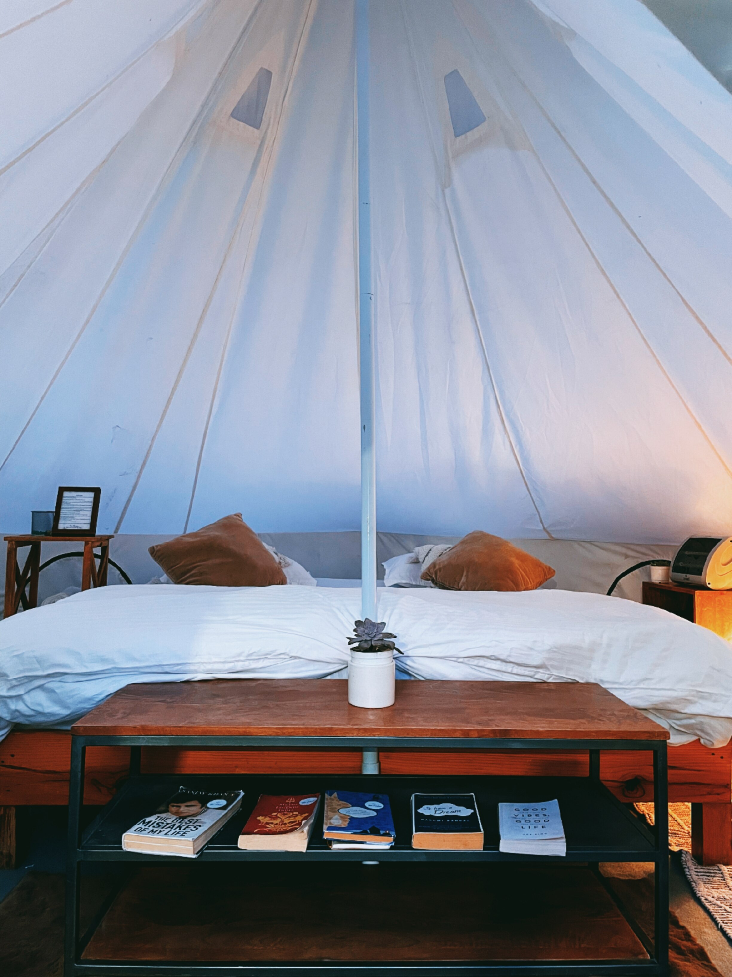 Bell Glamping - Tap to explore photos