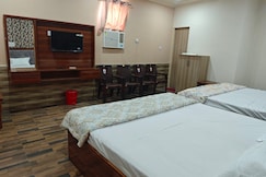 Padharo Sa Bikaner, Vrindavan