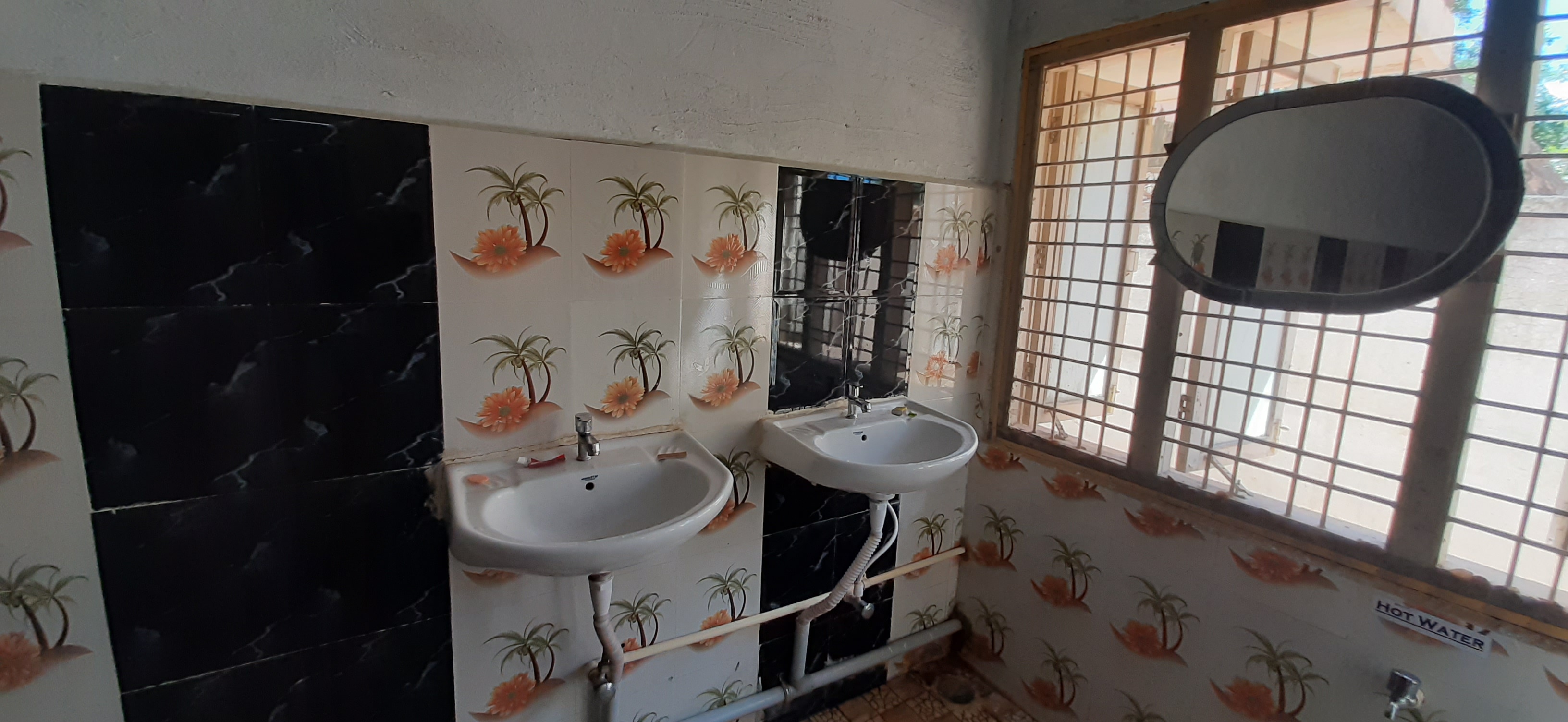 Srisaileswara  AC Dormitory - Tap to explore photos