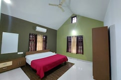 Room with Chembra Peak view, Wayanad