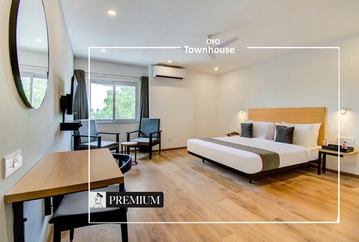 Townhouse Netaji Road