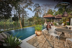 PERIYAR RIVER LODGE, Thrissur