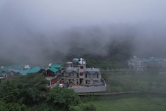 Jags N Kals Entire 6 Bedroom Villa Naukuchiatal, Haldwani