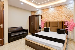 Hotel O Radhe Palace, Lucknow