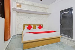 Hotel O Royal, Noida