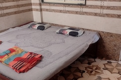 Khuld Guest House, Nevasa