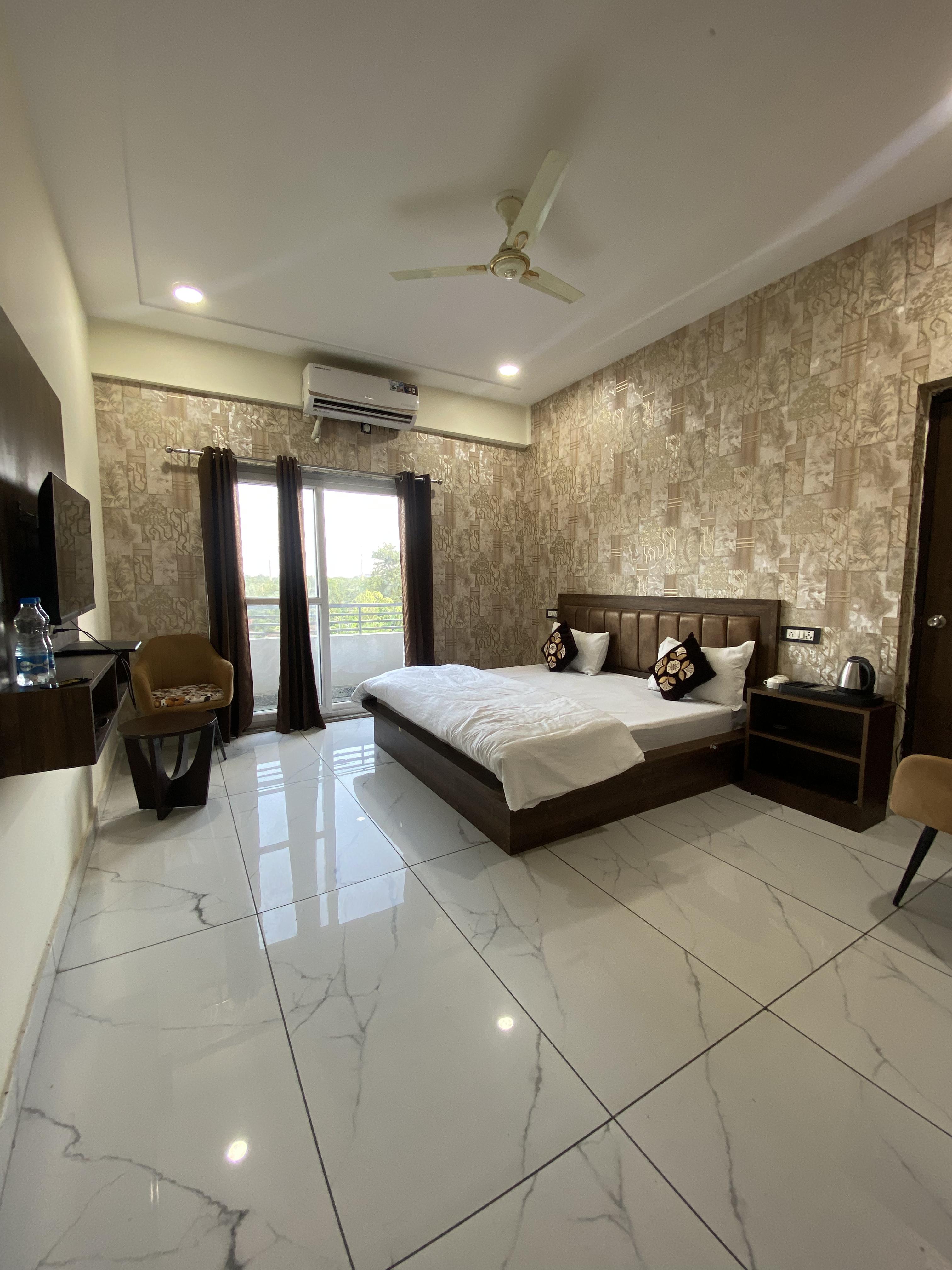Vihaan Residency - Tap to explore photos
