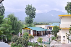 Pops Hotel and Restaurant, Dharamshala