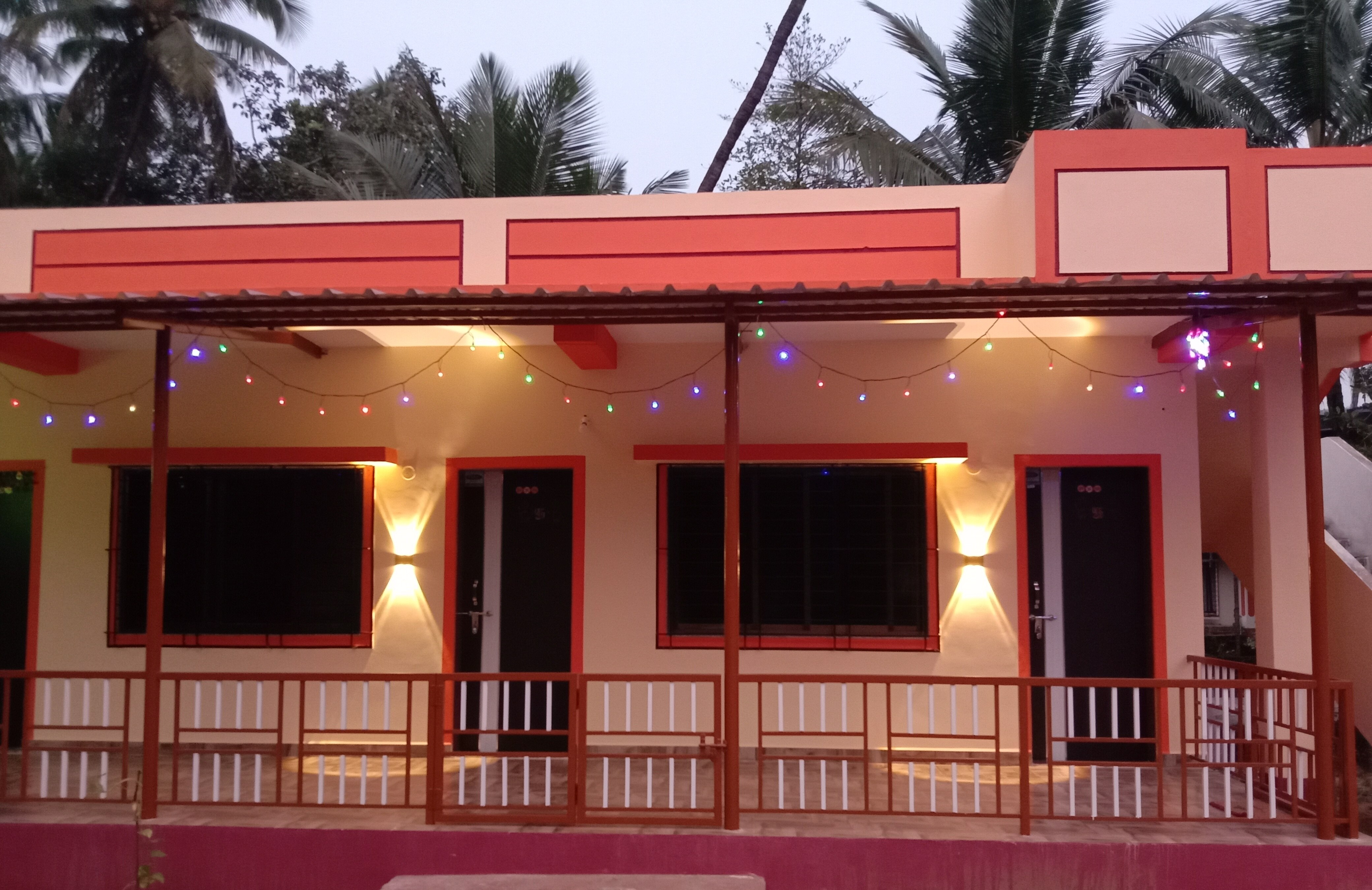Shree Yog Home Stay - Tap to explore photos