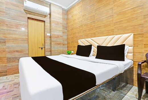 Hotel O JMD Palace