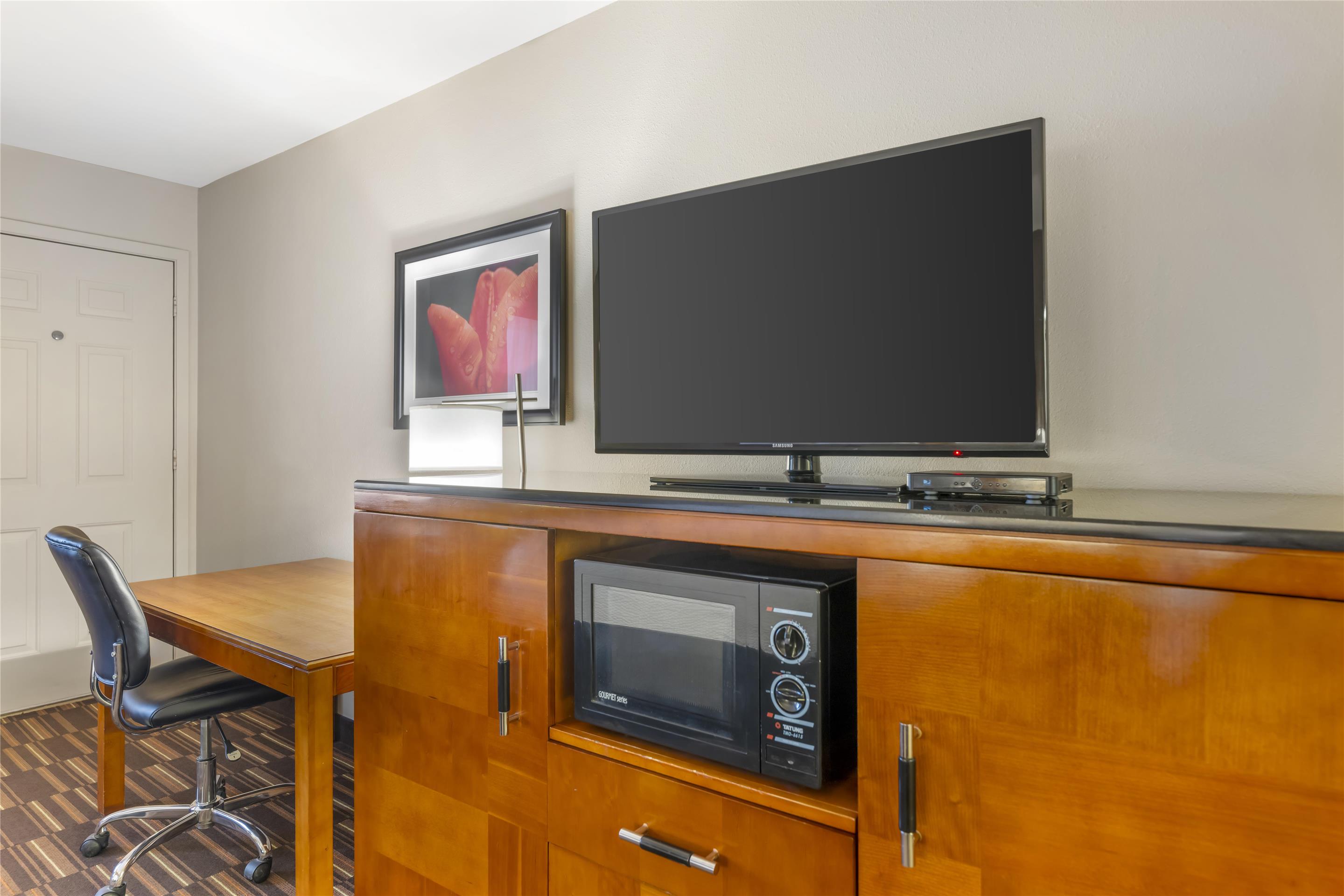 Best Western Executive Inn - Tap to explore photos