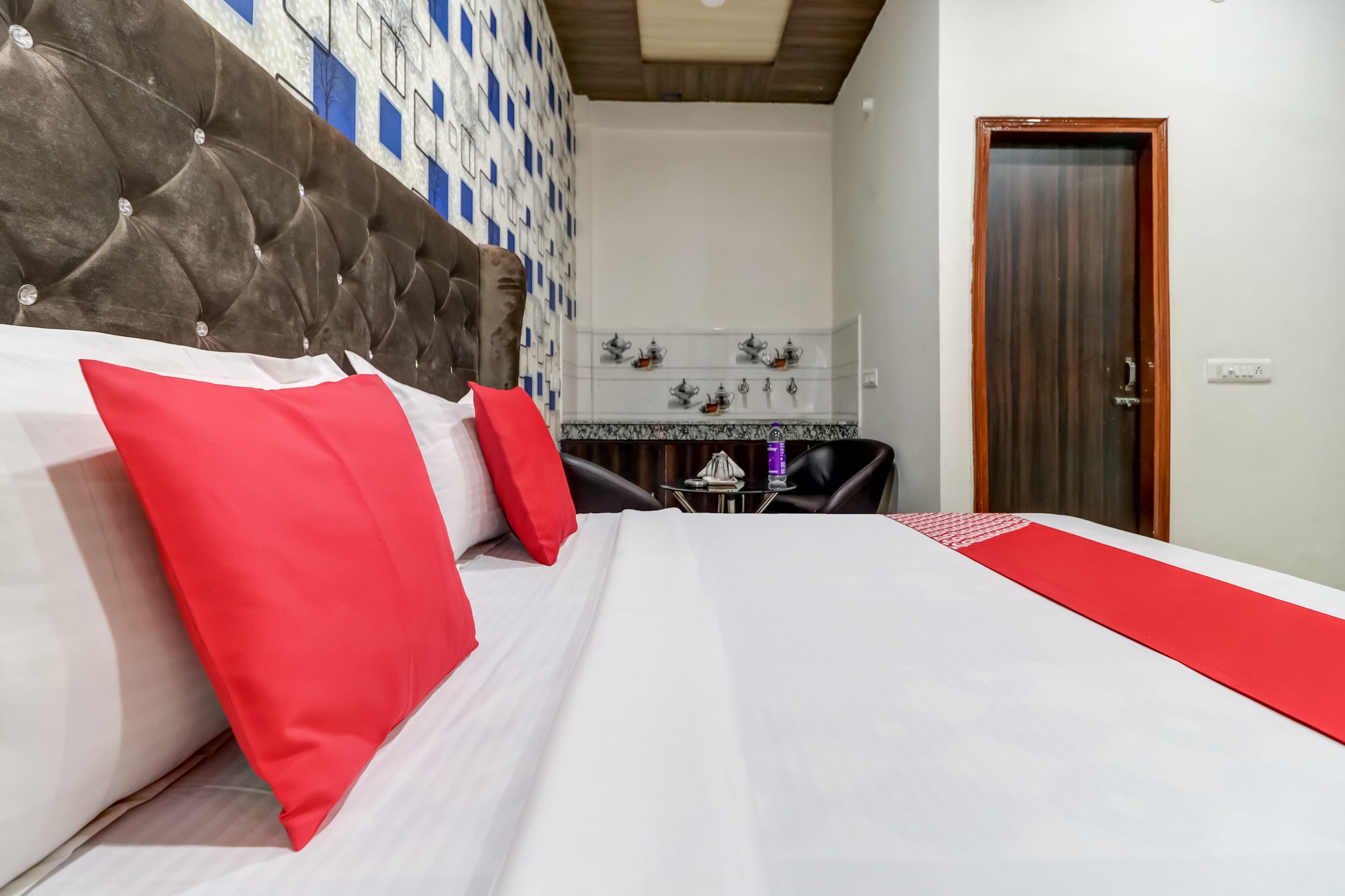 Hotel O K7 Regency - Tap to explore photos