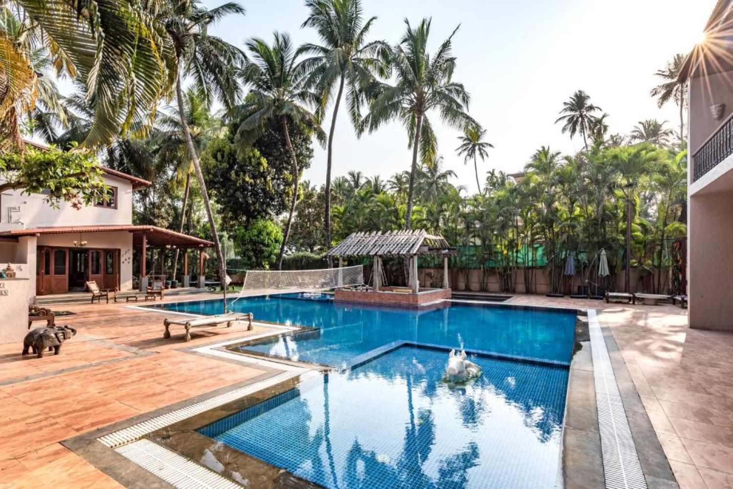 SaffronStays| Casa Del Palms 8 BHK Villa - Tap to explore photos