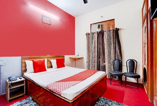 Hotel O Fridays