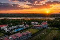 CORBETT RIVER HEART RESORT BY MOONLIGHT HOLIDAYS & HOSPITALITY PVT LTD, Jim Corbett (Ramnagar)