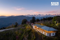 StayVista at Thanedhar Estate, Nankhari