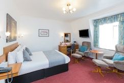 OYO Stade Court Hotel, Kent