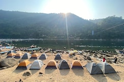 Shnongpdeng Stay Tents, Mawlynnong