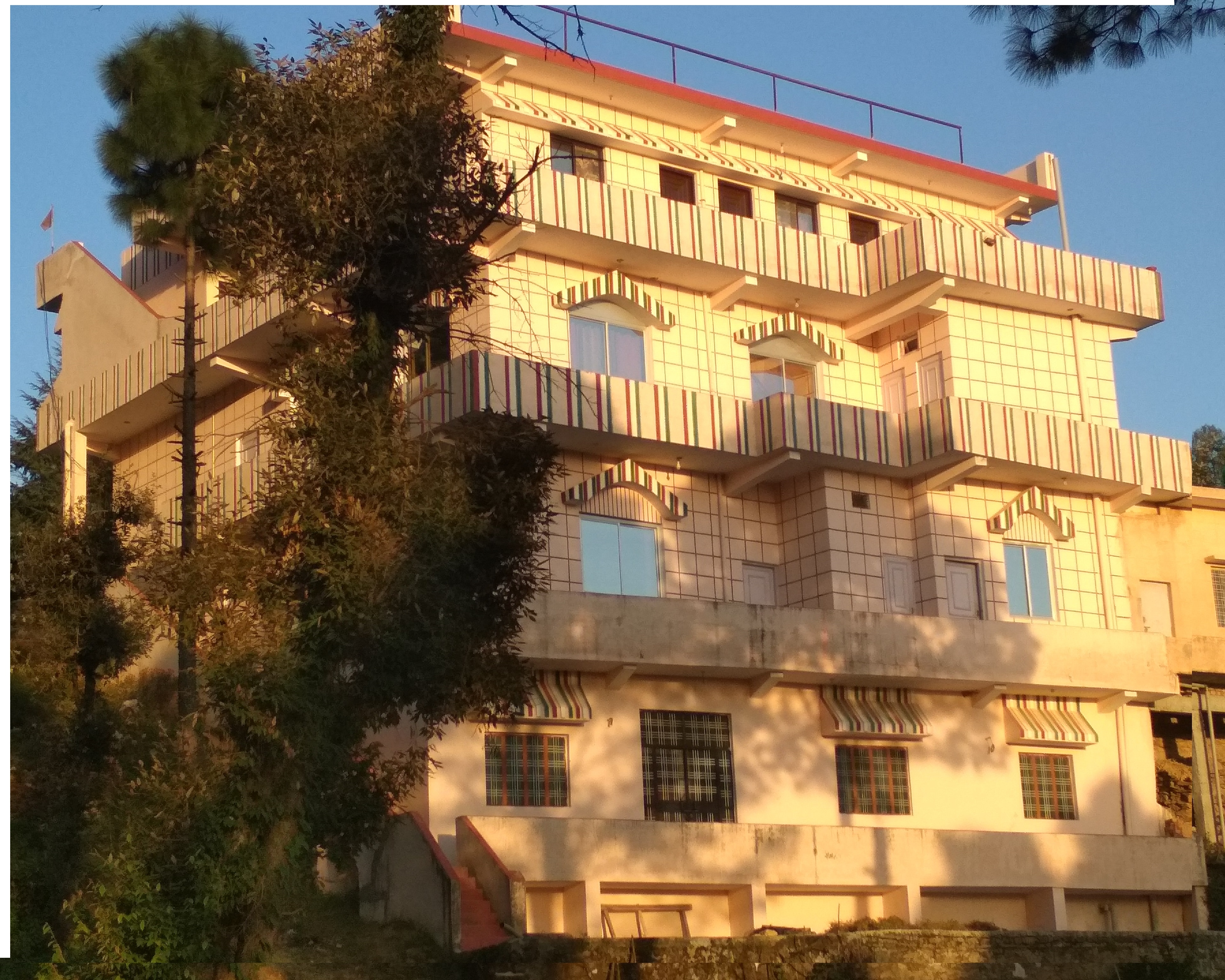 HOTEL SHREE KRISHNA PALACE - Tap to explore photos
