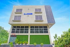 FabHotel New Krishna Palace, Indore