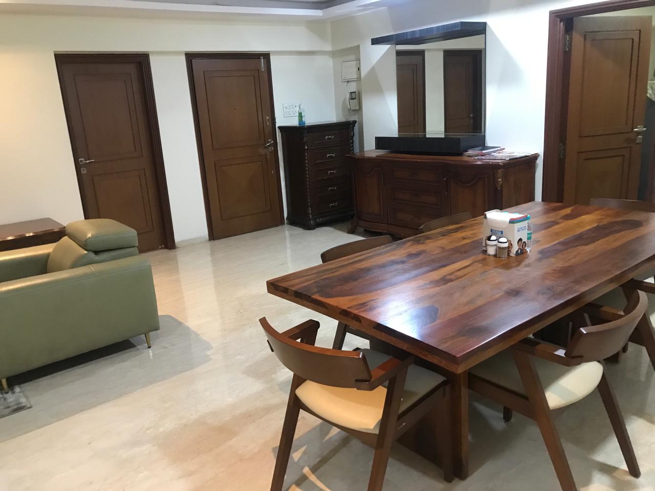 Emcure Guest House - Pali Hill - Tap to explore photos