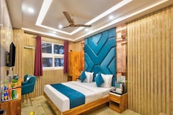 Hotel Sona Deluxe @ 2 min walk from New Delhi Railway Station, Delhi