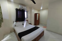 FabHotel Chaitanya Inn, Pune