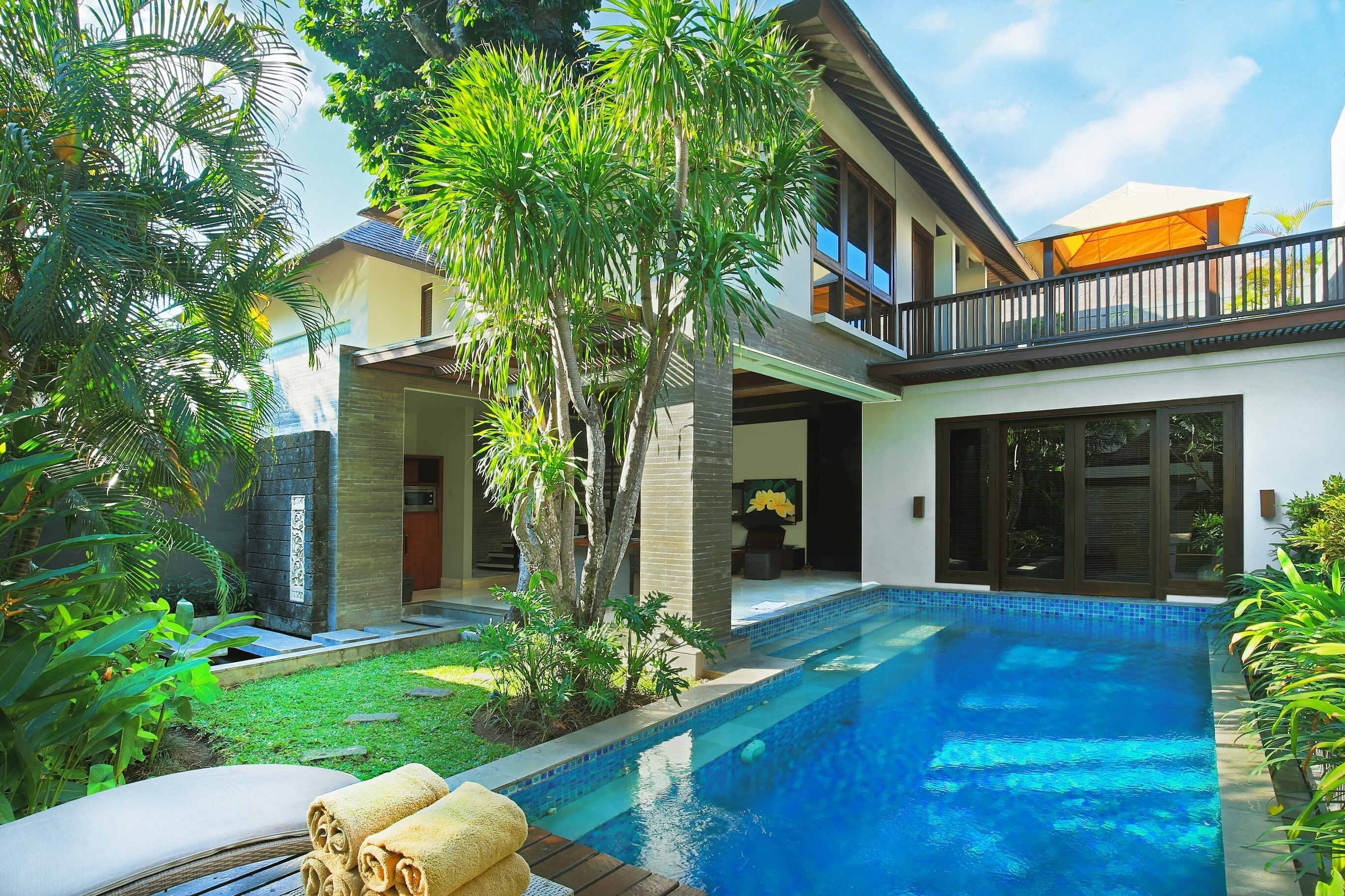 Download The Santai Villas Seminyak Gif
