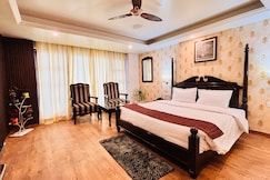 KSP Royal Valley View Hotel at Mall Road with Parking, Mussoorie, Mussoorie