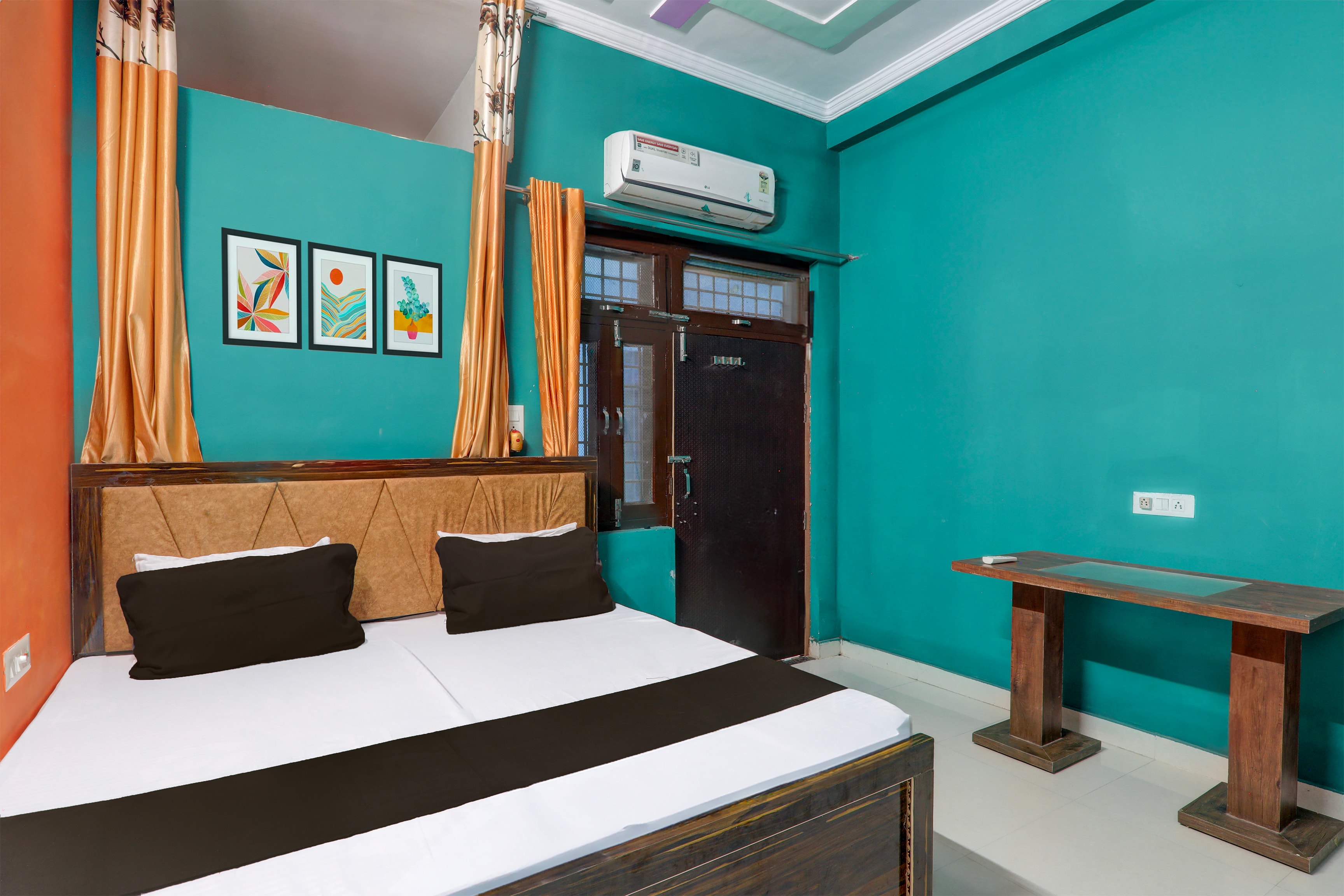 Hotel O ARYA PARADISE HOTEL - Tap to explore photos