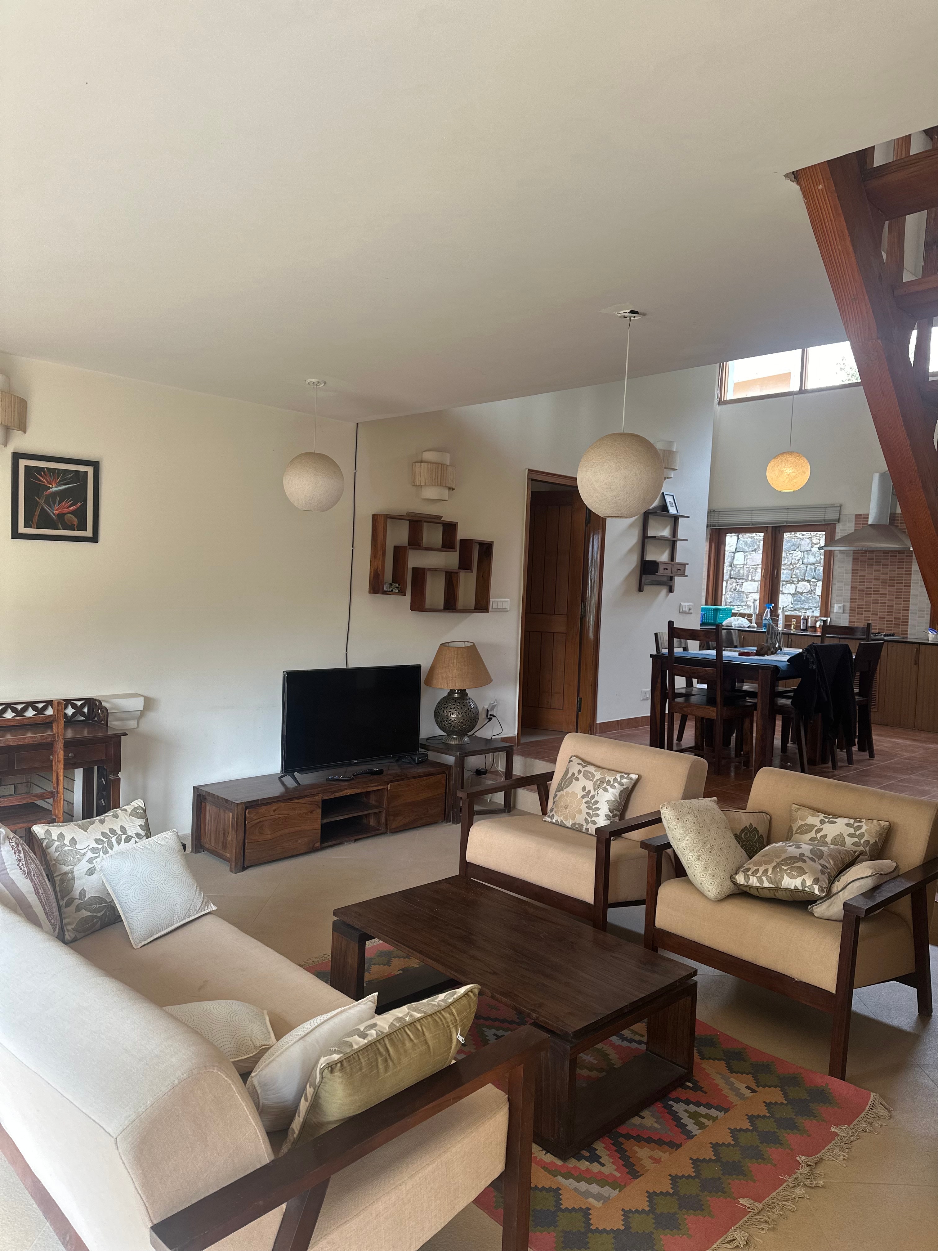 Luxsugero Cottages Premium - Tap to explore photos