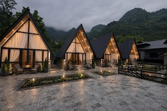 The Aurum Luxury Collection by Stay Pattern, Srinagar
