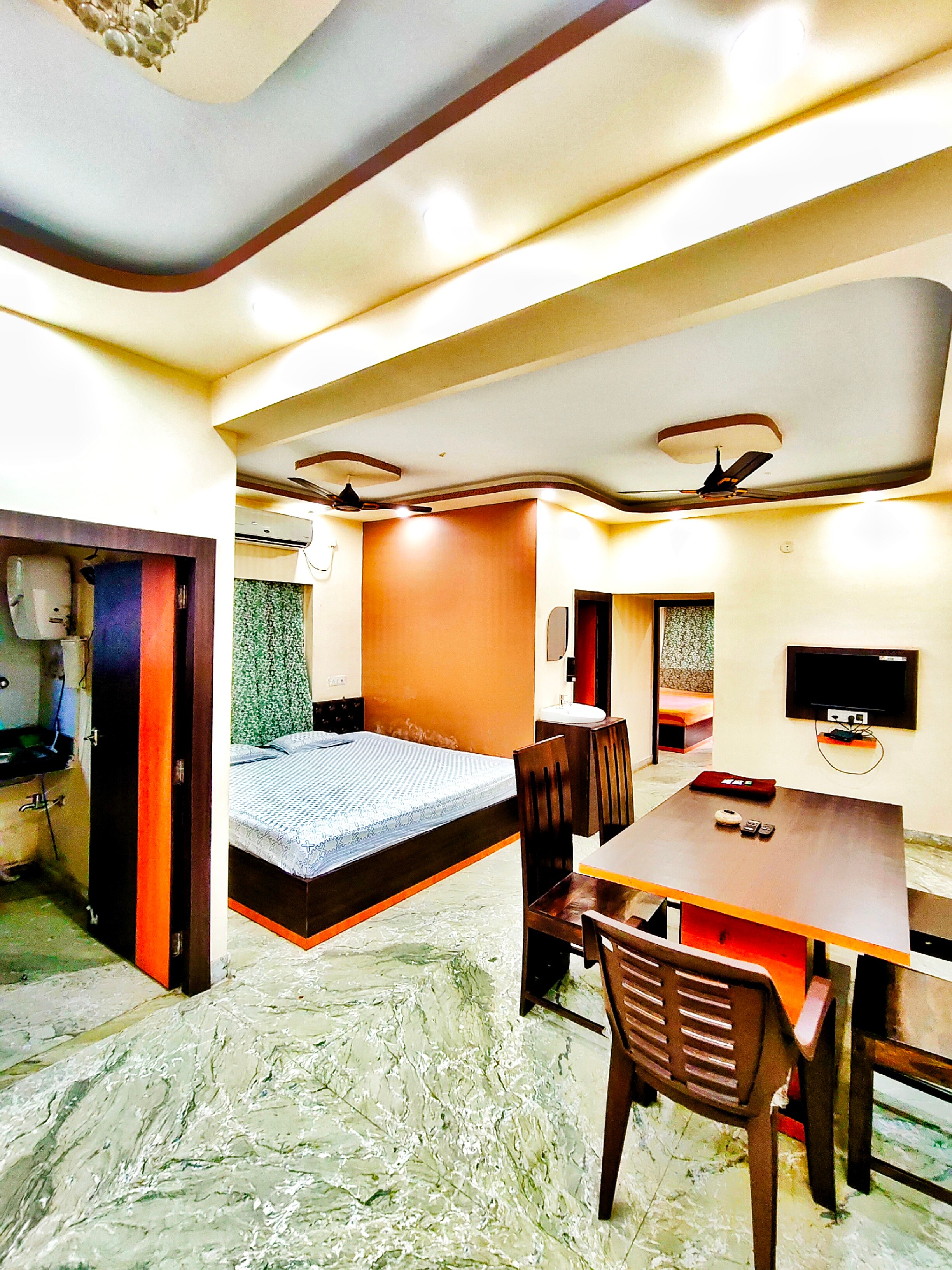 PR HOMESTAY - Tap to explore photos