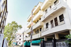 SPOT ON 79501 Sai Lodge, Pune