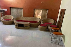 Abhaloy 2bhk Apartment, Kolkata