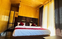 Deluxe Room Balcony View