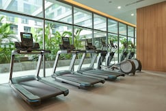 Holiday Inn & Suites Saigon Airport, Thuan An