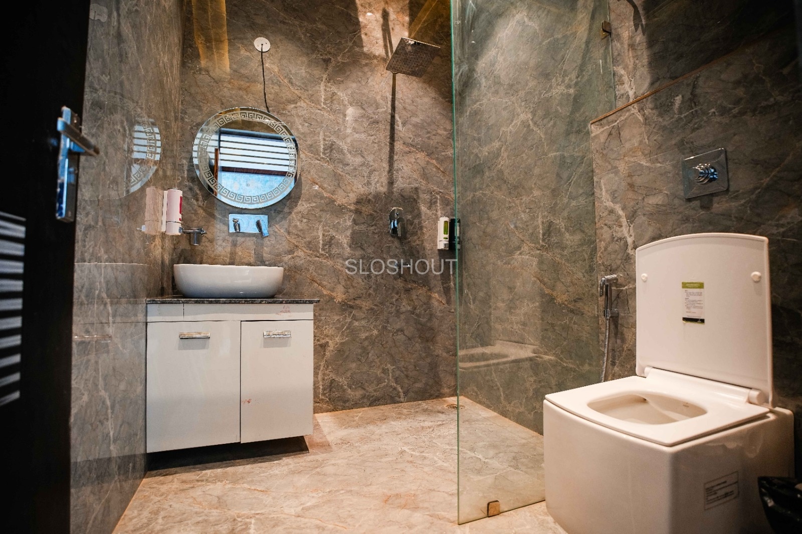 12BHK Luxury Noble Haven - Tap to explore photos