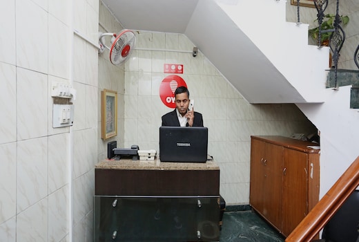 Hotel O Kalkaji Residency Bnb Near Lotus Temple